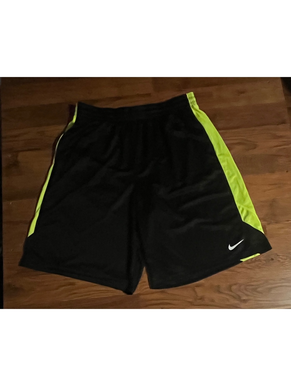 Nike Black and Neon Green Athletic Shorts Size 4XLT